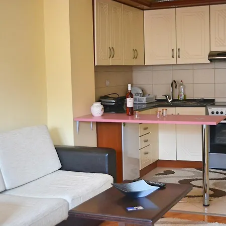דירה Apartment George